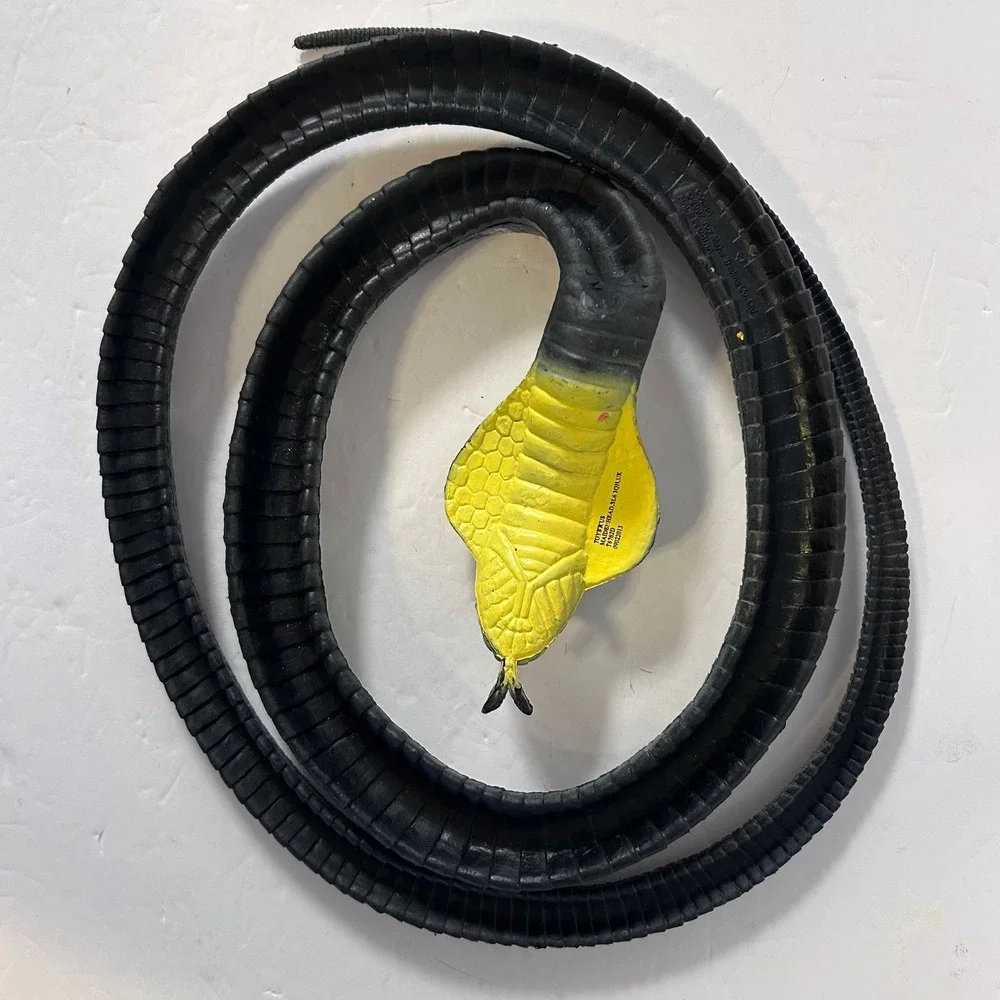 UsedToys R Us Realistic King Cobra Rubber Snake Figure 70 Inch Brown Yellow Prop